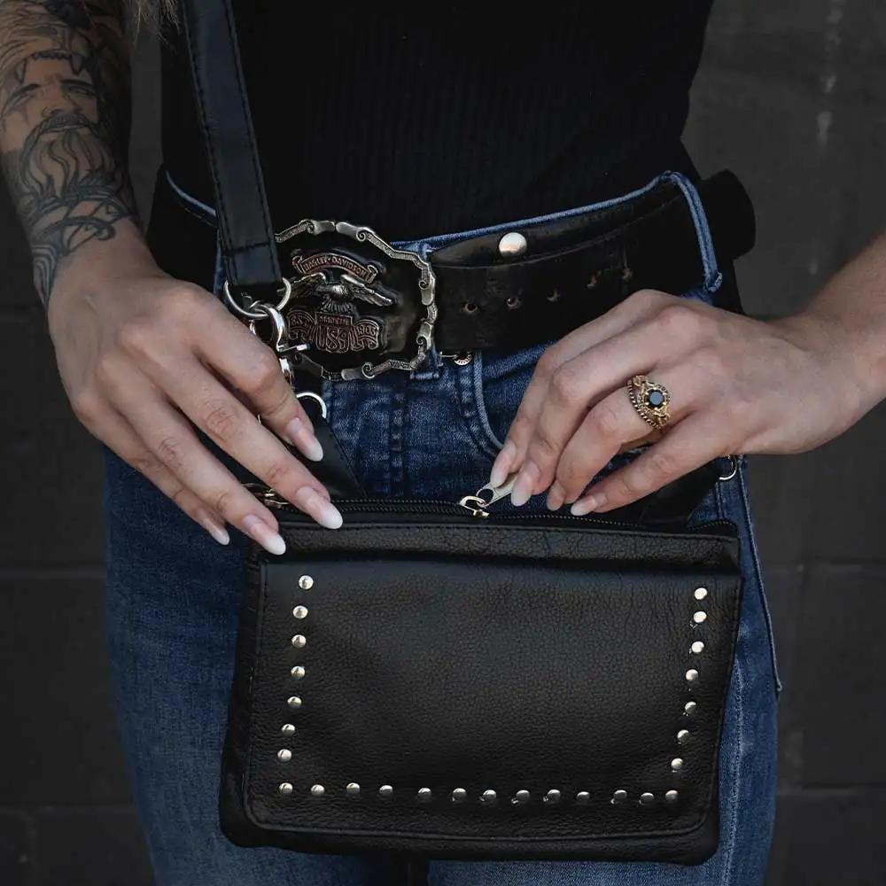 Elevate your riding gear with the Ladies Leather Clip-On Bag from Unik, meticulously crafted from luxurious cowhide leather