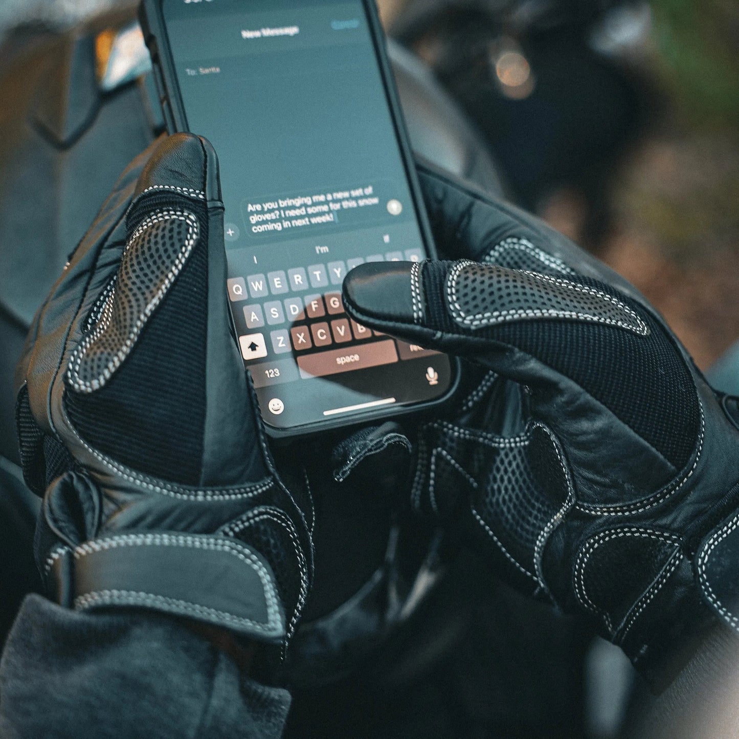 Crafted from durable cowhide leather, they offer enhanced abrasion resistance. Featuring touch technology on the fingertips and adjustable wrist closures, these gloves provide comfort and functionality for various activities