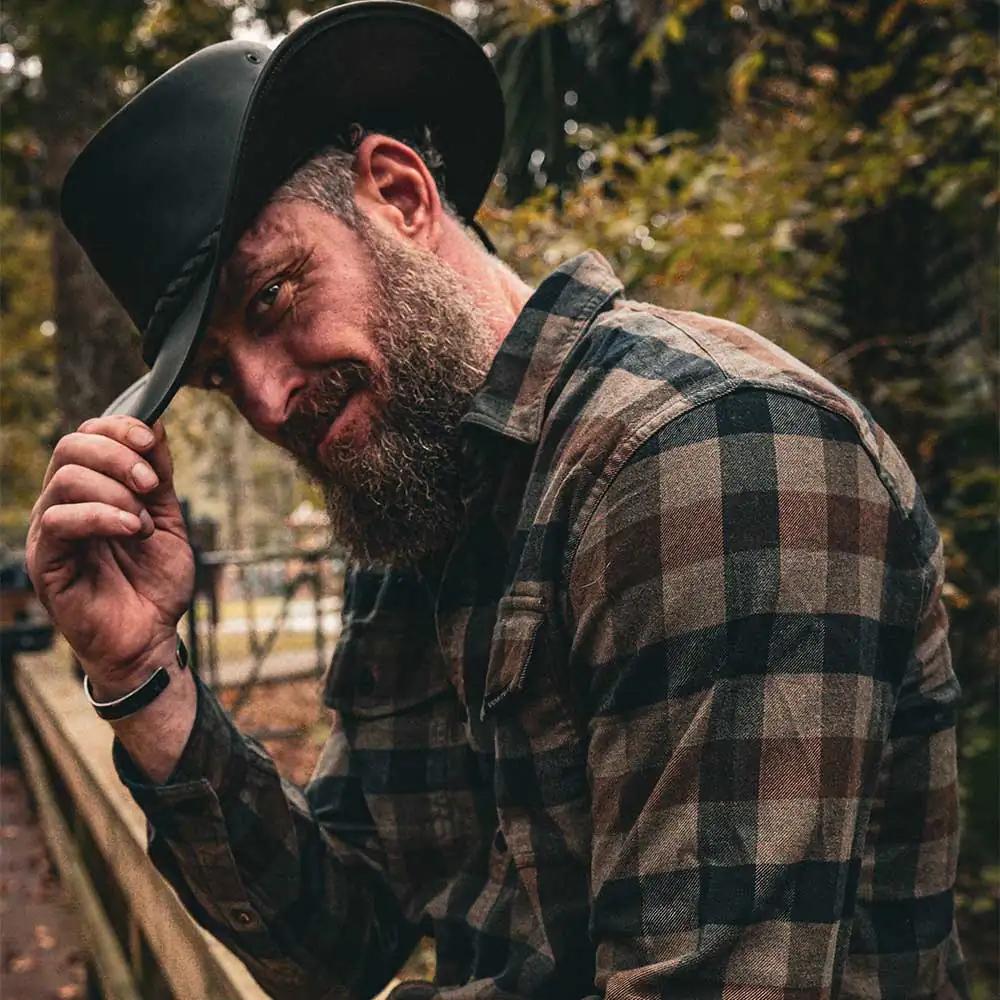 Embrace rugged elegance with the Men's Premium Cowhide Leather Cowboy Hat, designed to combine classic Western style with modern craftsmanship.