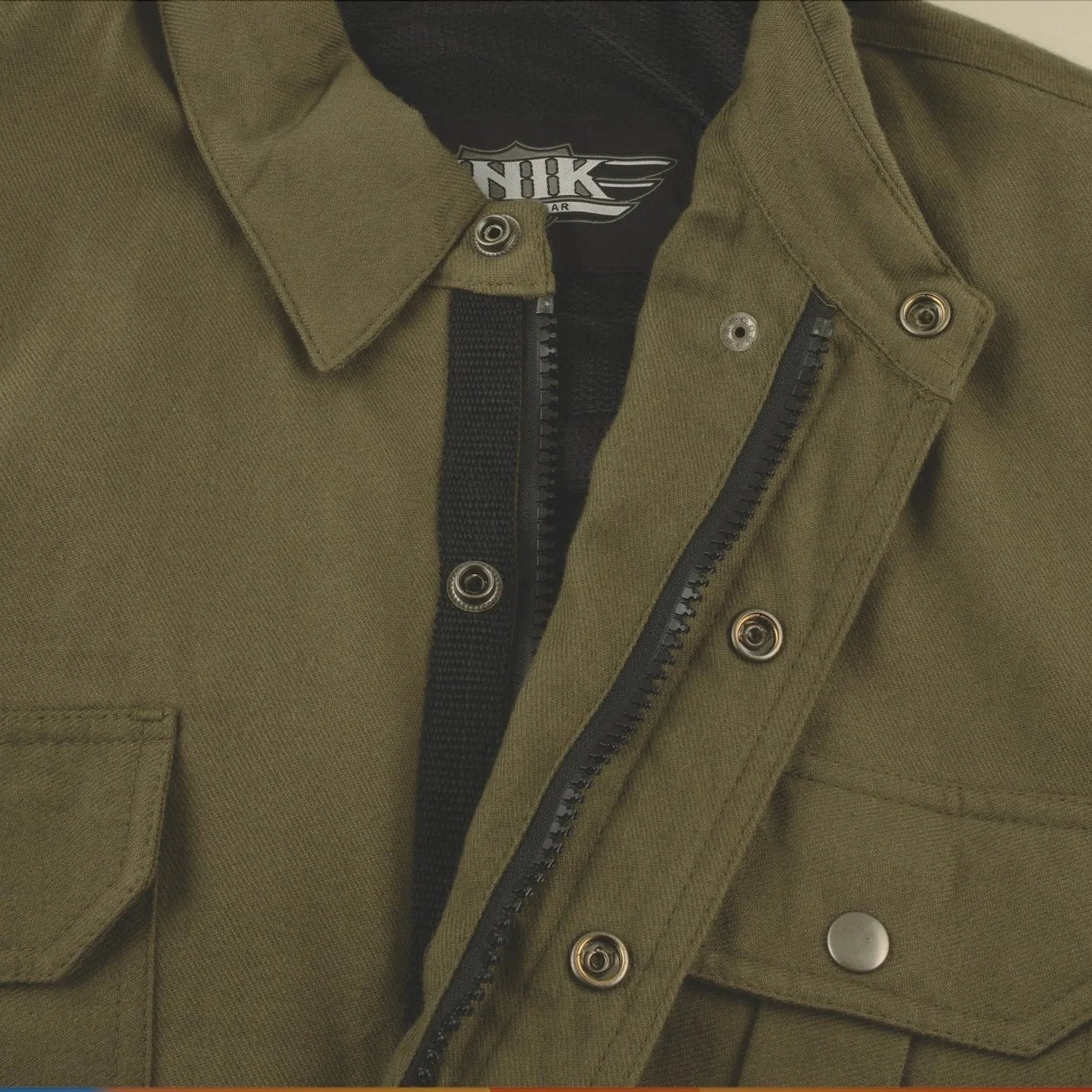 This versatile garment seamlessly blends style with motorcycle-ready features, making it a standout choice for riders and fashion-conscious individuals alike.