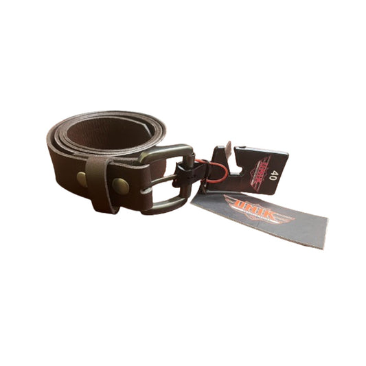 Elevate your wardrobe with our Premium Leather Belt, crafted from the finest full-grain leather for unparalleled durability and sophistication.