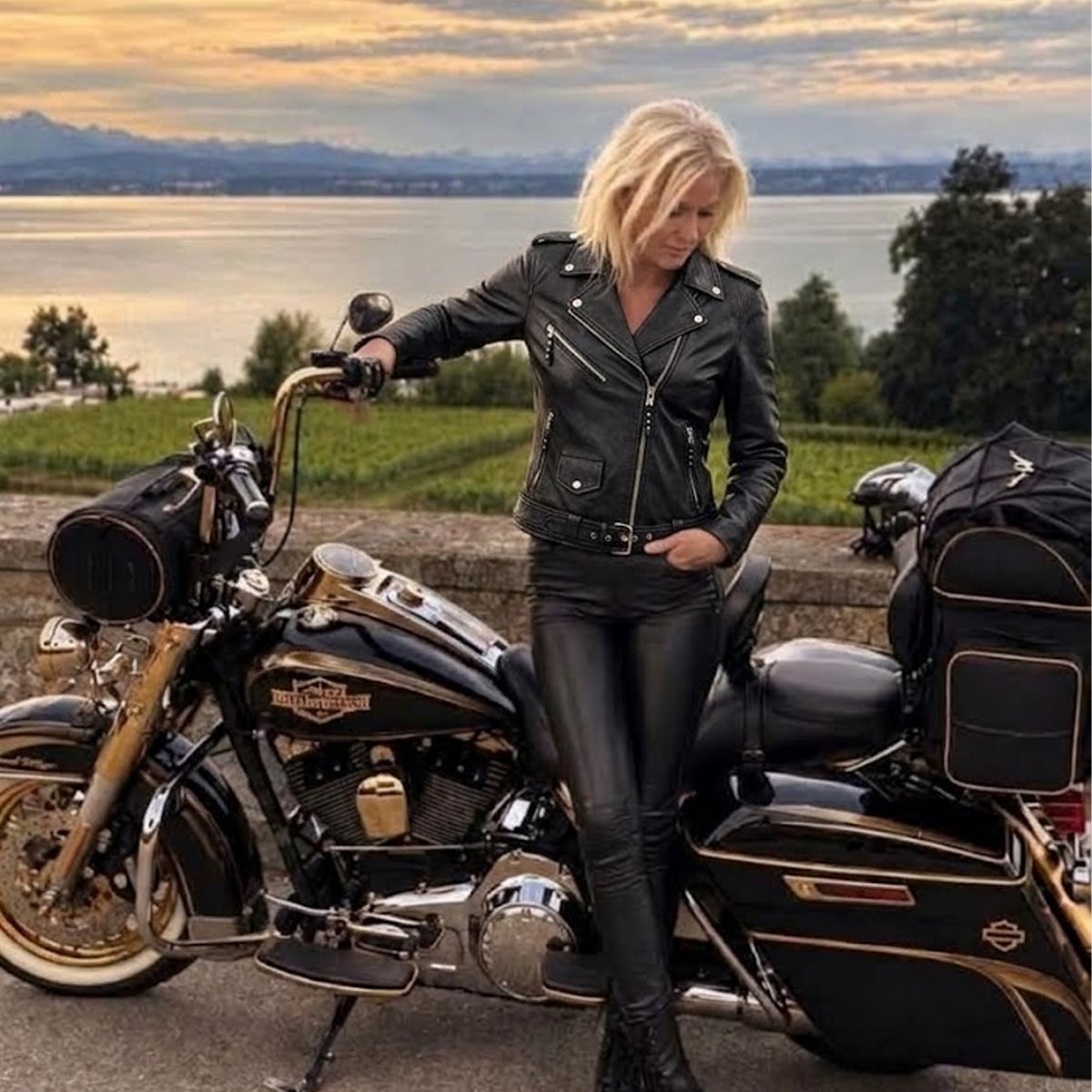 Lola - Women's Premium Leather Motorcycle Jacket