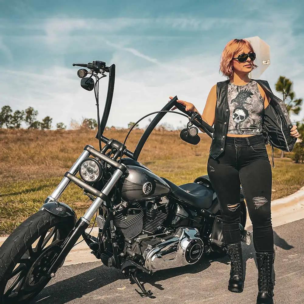 Style # 6897.00 embodies classic sophistication in a ladies' premium traditional vest, crafted from luxurious lambskin leather. 