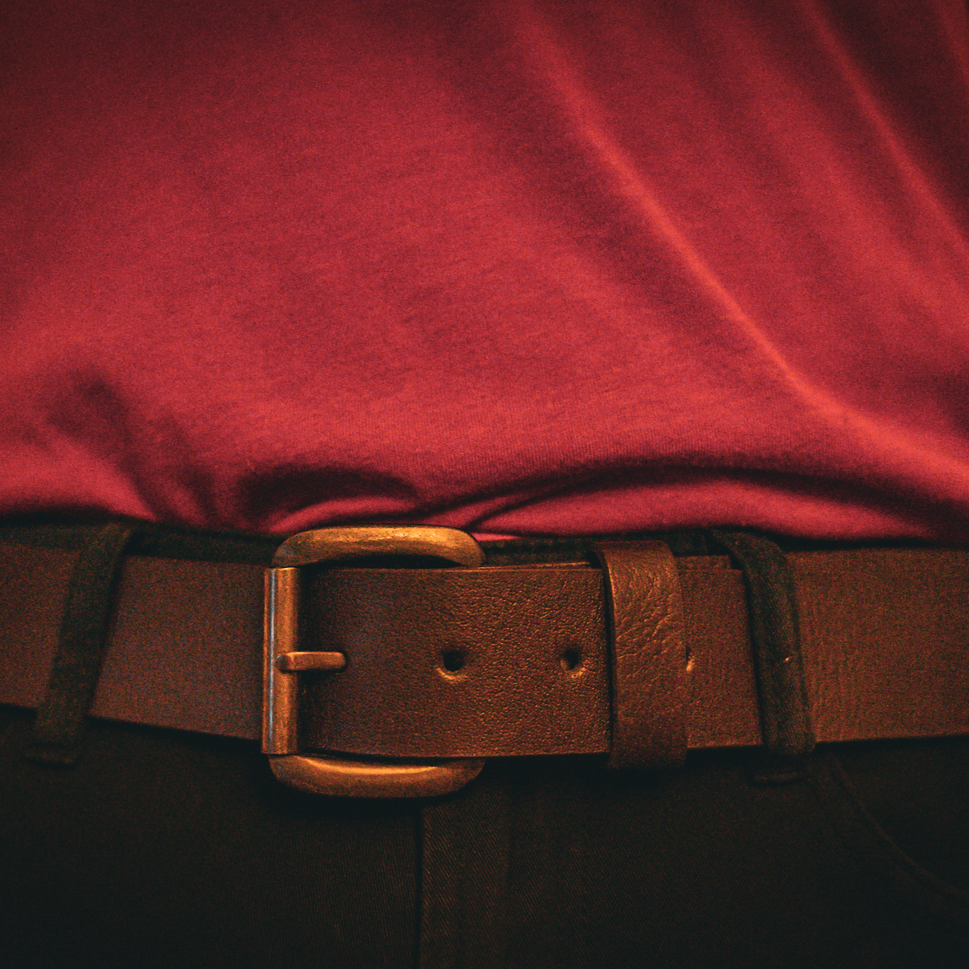 Elevate your wardrobe with our Premium Leather Belt, crafted from the finest full-grain leather for unparalleled durability and sophistication.
