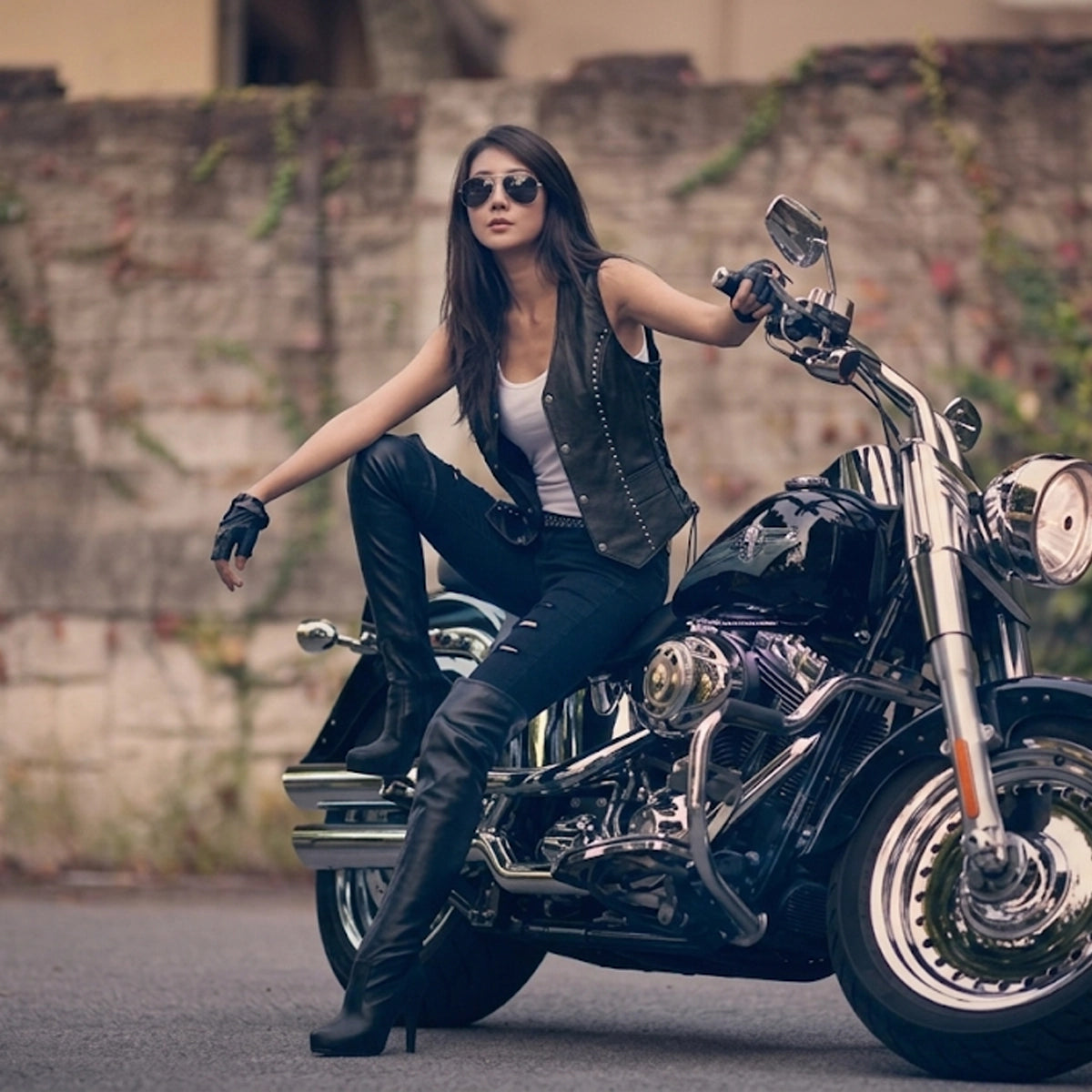 Raider - Women's Premium Leather Motorcycle Vest