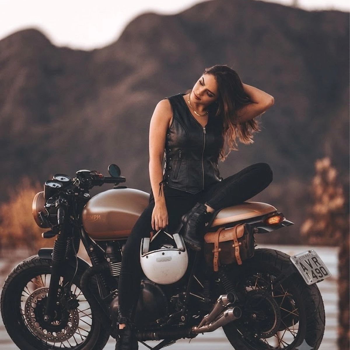 Mae - Women's Zippered Leather Motorcycle Vest