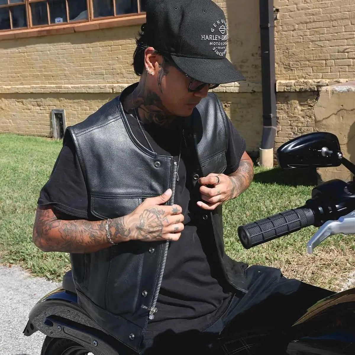 Steelhorse Men's SOA Club Style Cowhide Leather Motorcycle Vest